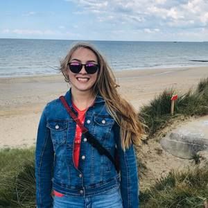 Meet your Posher, Brookmae